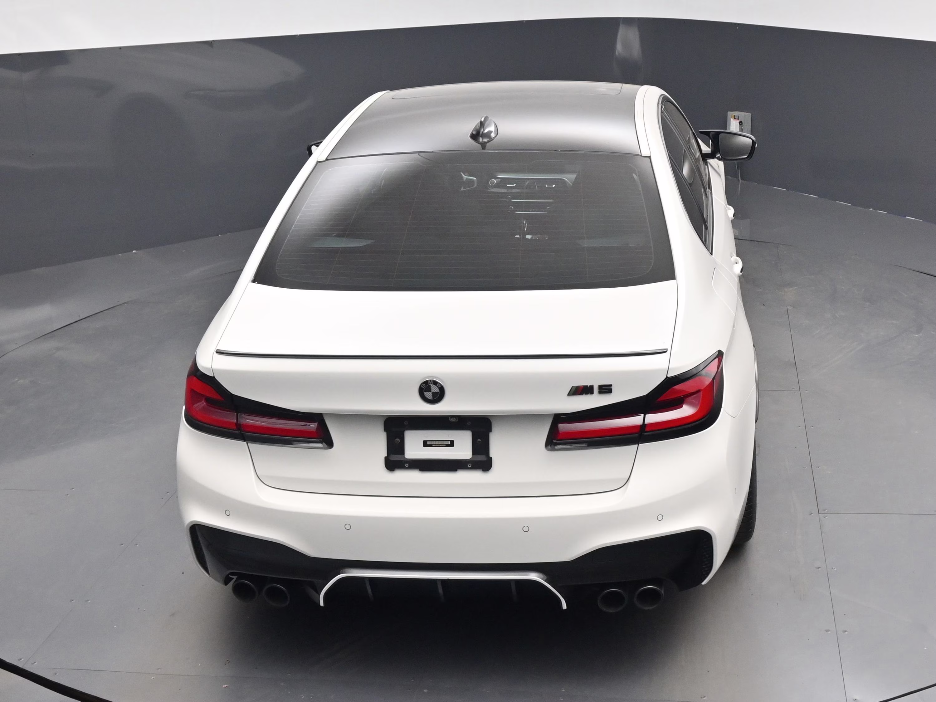2018 Alpine White BMW M5 Base AWD Sedan