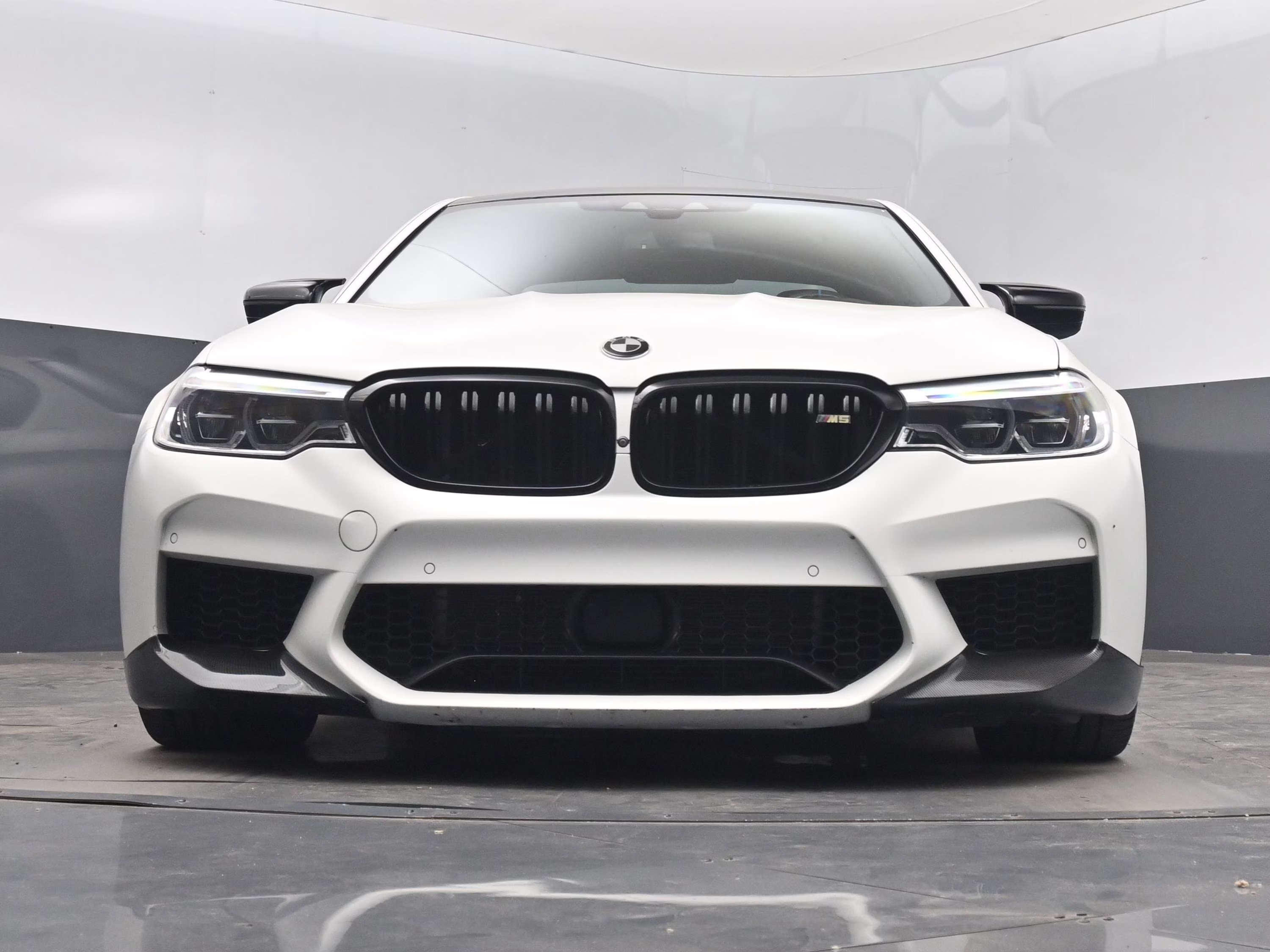 2018 Alpine White BMW M5 Base AWD Sedan