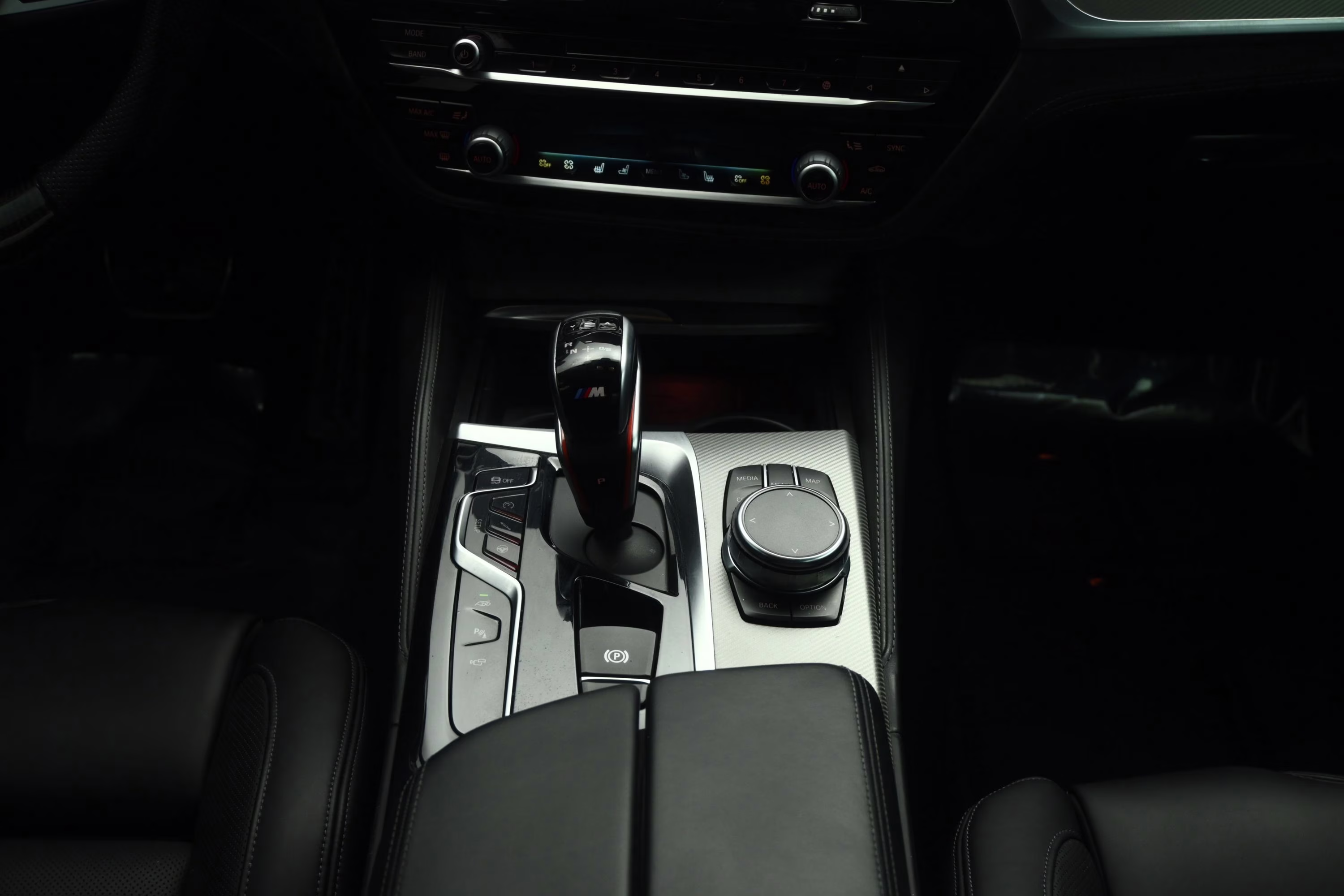 2018 Alpine White BMW M5 Base AWD Sedan