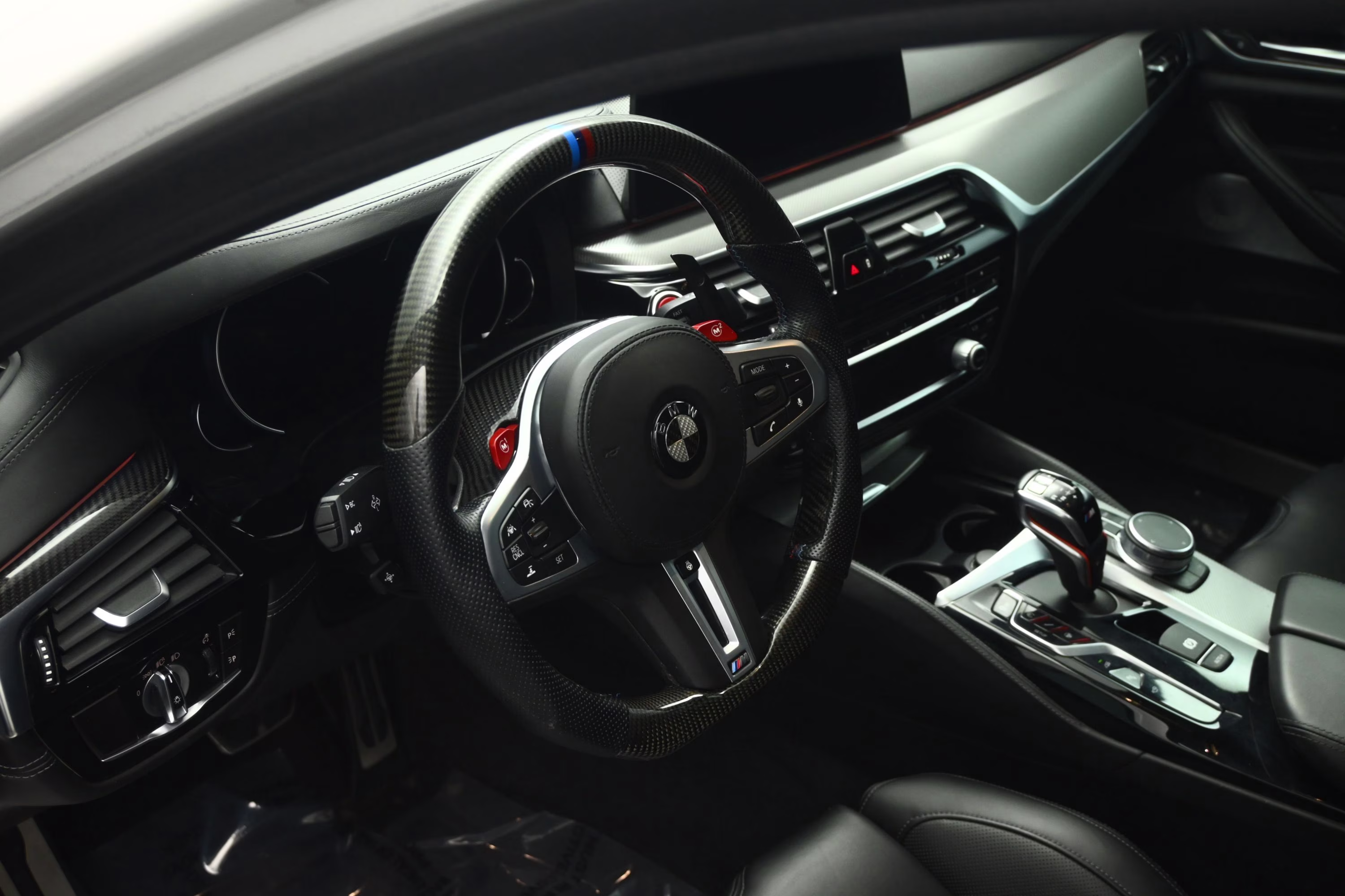 2018 Alpine White BMW M5 Base AWD Sedan