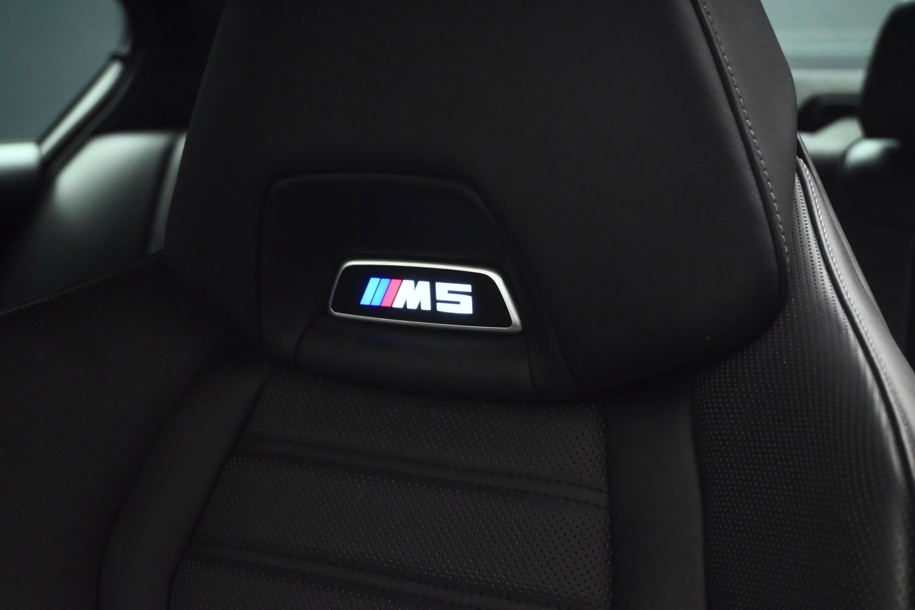 2018 Alpine White BMW M5 Base AWD Sedan
