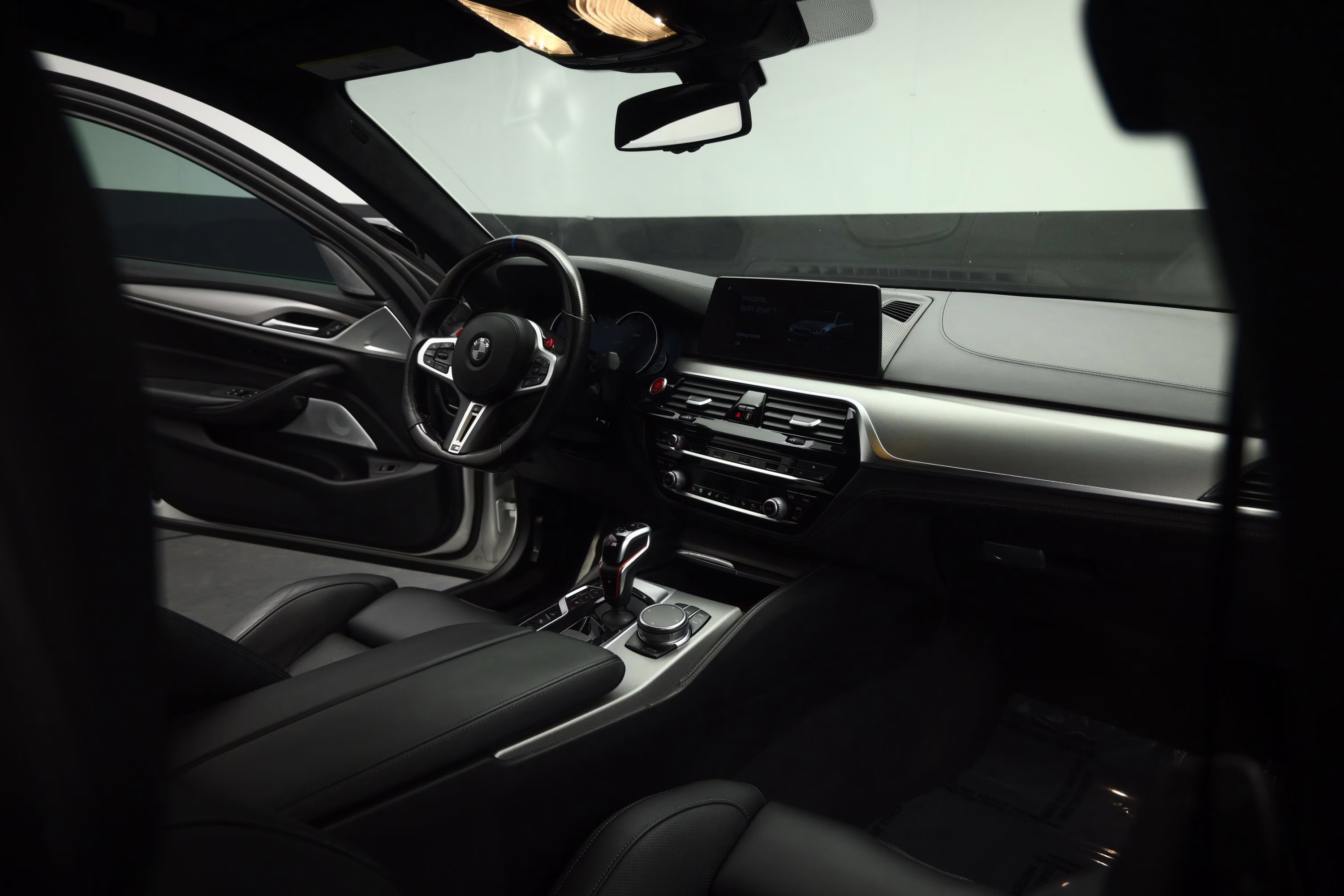 2018 Alpine White BMW M5 Base AWD Sedan