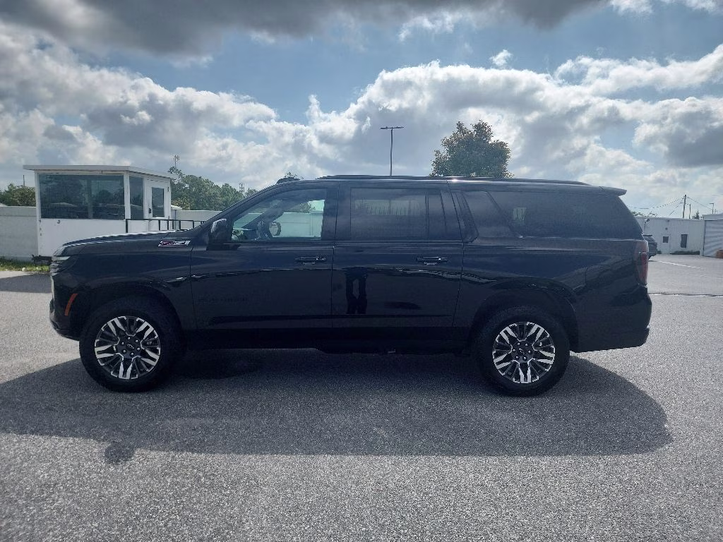 2025 Black Chevrolet Suburban Z71 4X4 SUV