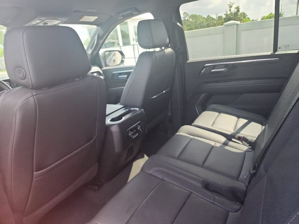2025 Black Chevrolet Suburban Z71 4X4 SUV