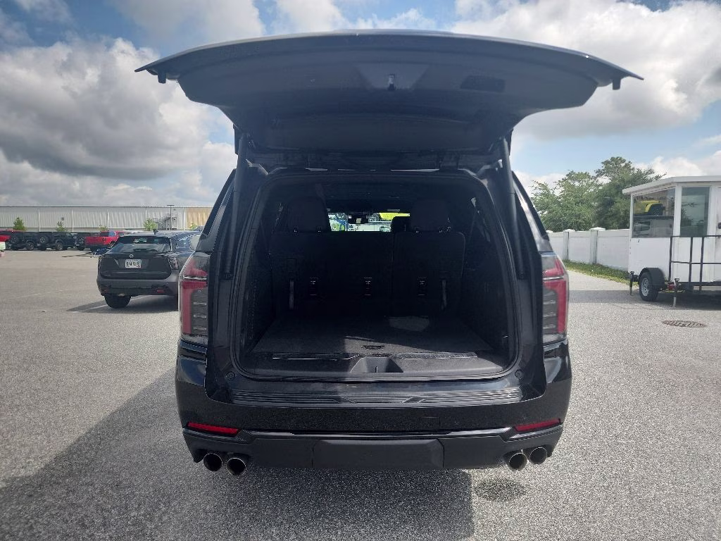 2025 Black Chevrolet Suburban Z71 4X4 SUV