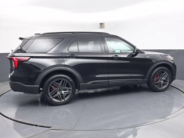 2025 Black Metallic Ford Explorer ST-Line 4X4 SUV