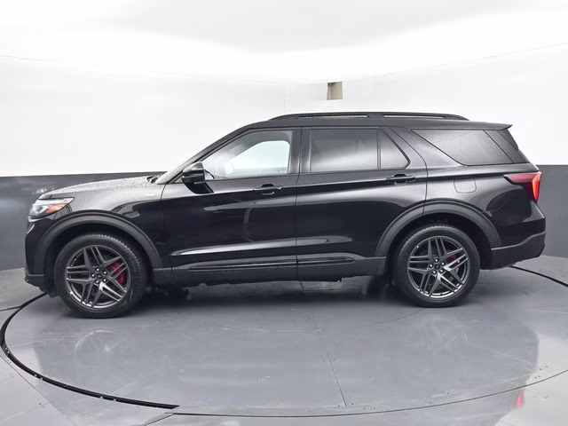 2025 Black Metallic Ford Explorer ST-Line 4X4 SUV