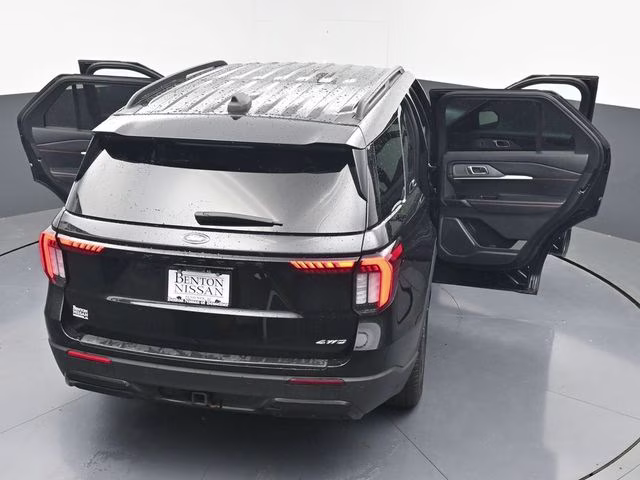 2025 Black Metallic Ford Explorer ST-Line 4X4 SUV