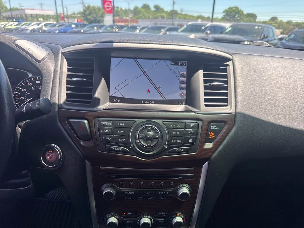 2019 Gun Metallic Nissan Pathfinder Platinum 4X4 SUV