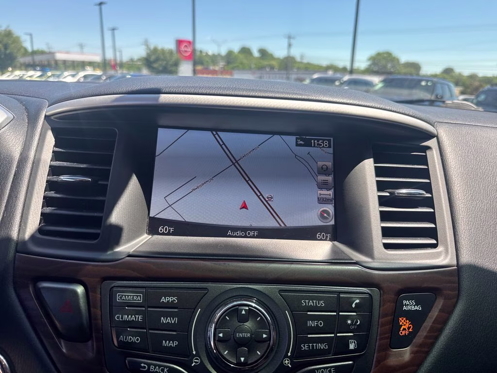 2019 Gun Metallic Nissan Pathfinder Platinum 4X4 SUV