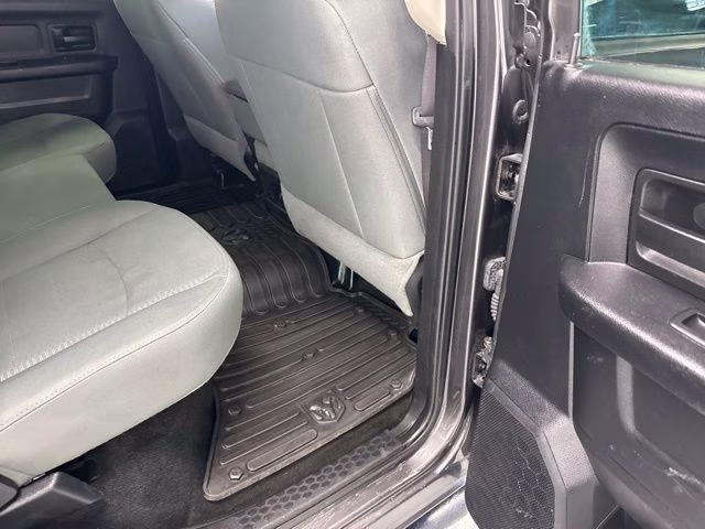 2015 Granite Crystal Metallic Clearcoat Ram 3500 Tradesman 4X4 Truck