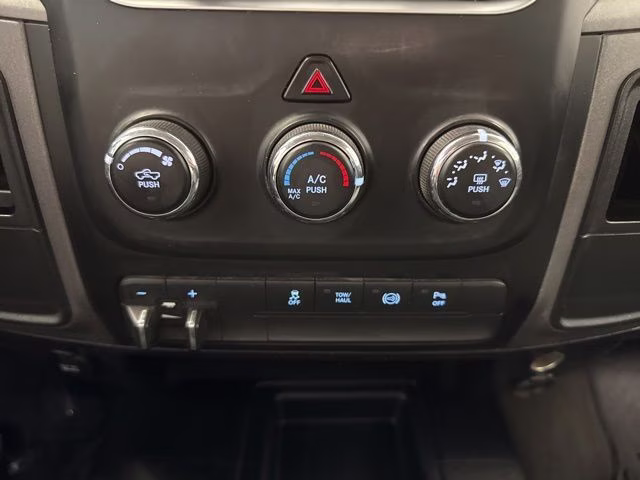 2015 Granite Crystal Metallic Clearcoat Ram 3500 Tradesman 4X4 Truck