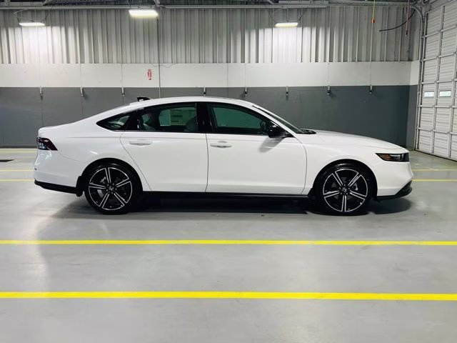 2026 Platinum White Pearl Honda Accord SE FWD Sedan