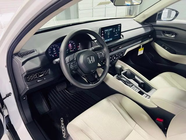 2026 Platinum White Pearl Honda Accord SE FWD Sedan