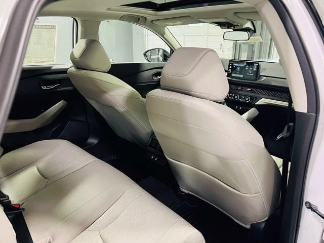 2026 Platinum White Pearl Honda Accord SE FWD Sedan