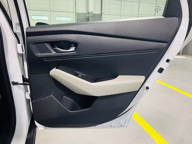 2026 Platinum White Pearl Honda Accord SE FWD Sedan