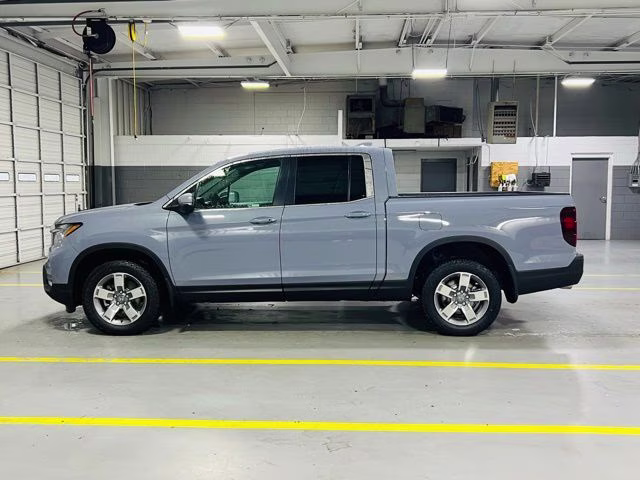 2026 Sonic Gray Pearl Honda Ridgeline RTL AWD Truck