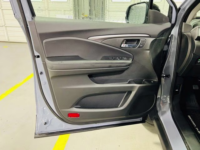 2026 Sonic Gray Pearl Honda Ridgeline RTL AWD Truck