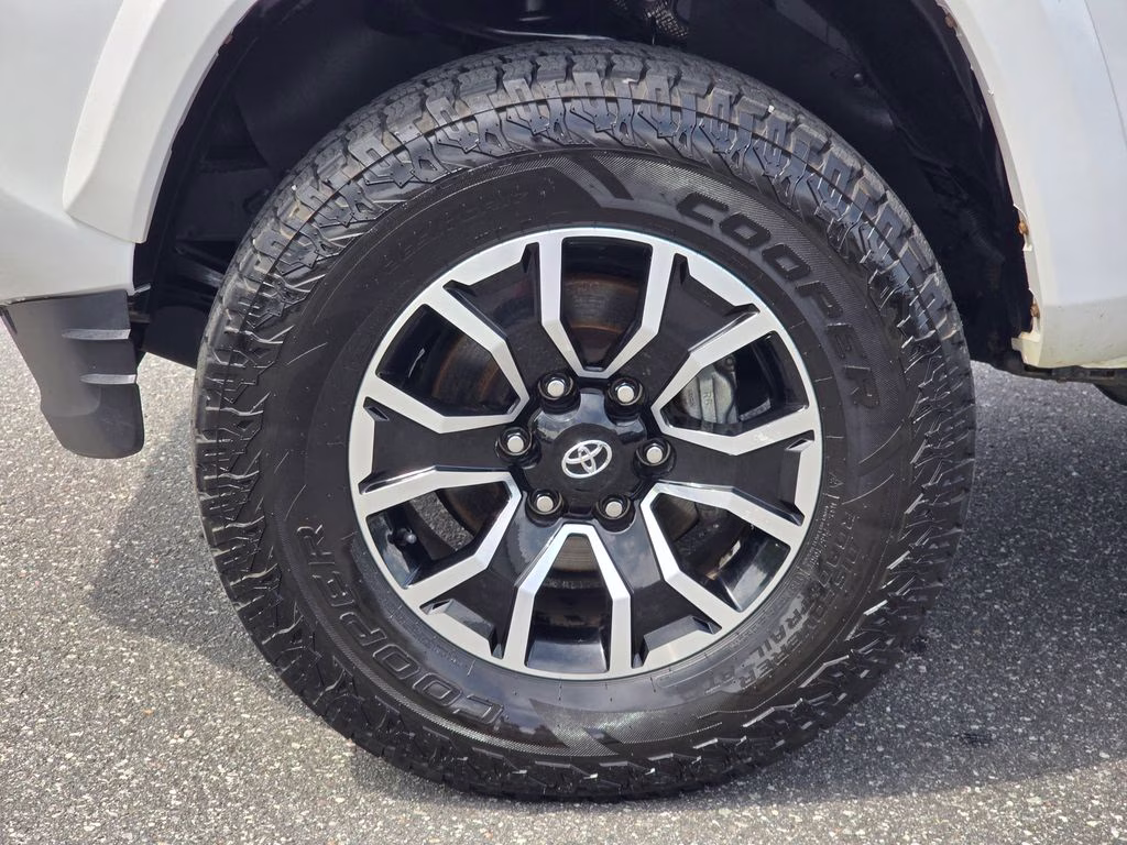 2021 Pearl Toyota Tacoma TRD Sport 4X4 Truck