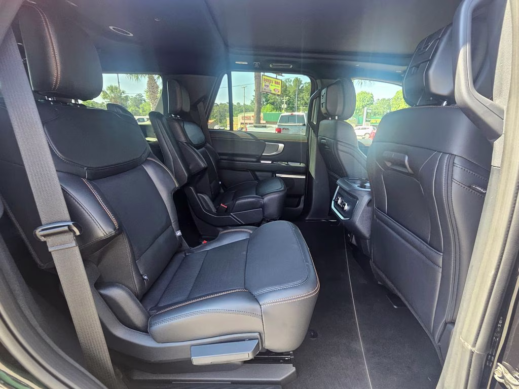 2026 Agate Black Metallic Ford Expedition Tremor 4X4 SUV