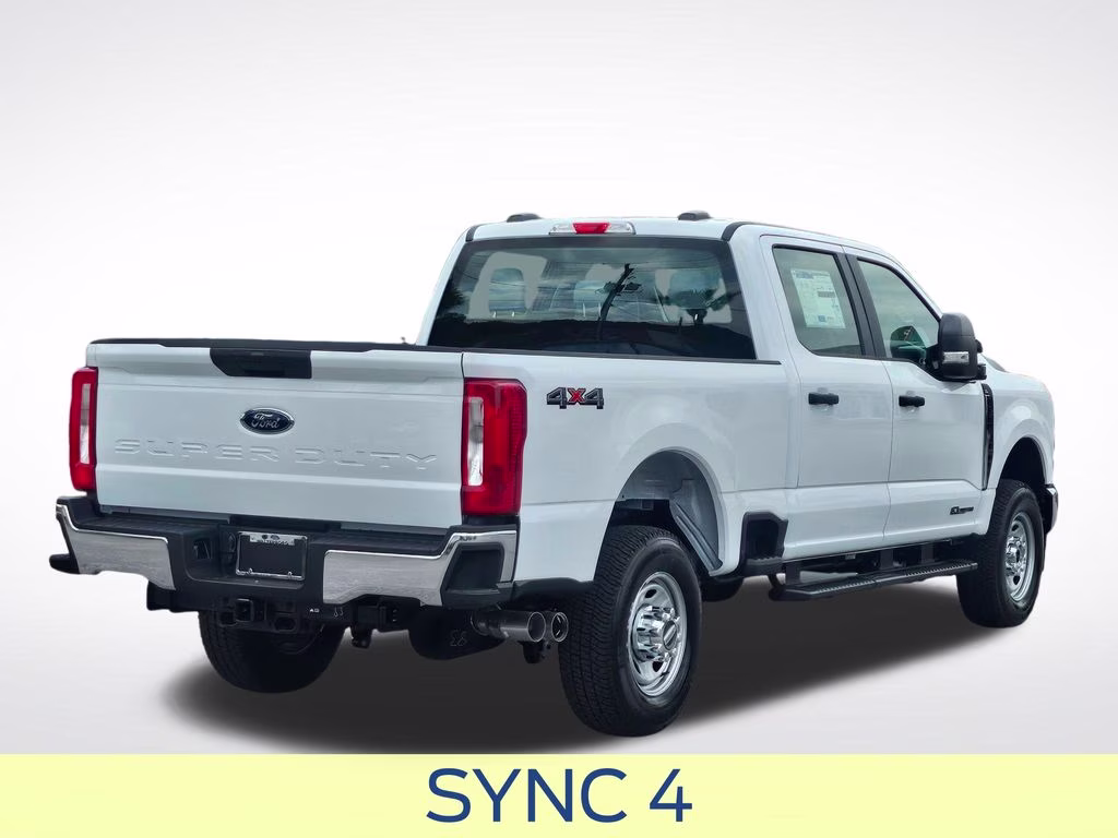 2026 Oxford White Ford Super Duty F-350 SRW XL 4X4 Truck