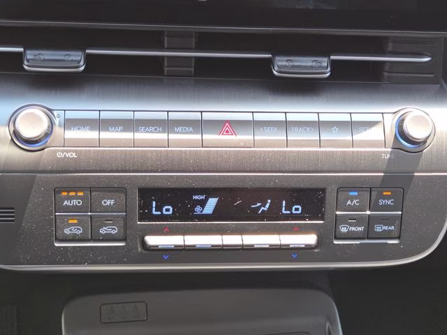 2026 Atlas White Hyundai Kona Limited AWD SUV