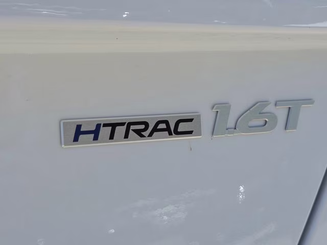 2026 Atlas White Hyundai Kona Limited AWD SUV