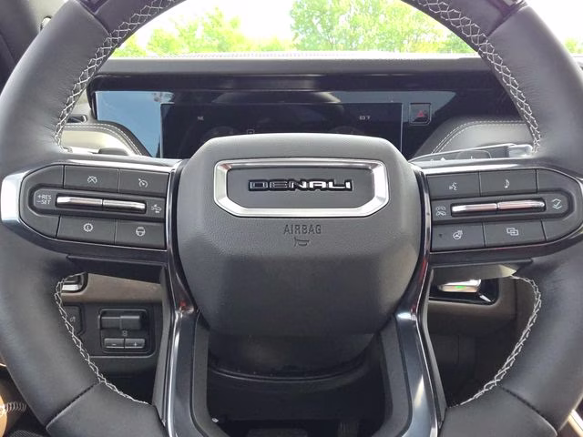 2026 Volcanic Red Tintcoat GMC Yukon Denali Ultimate 4X4 SUV