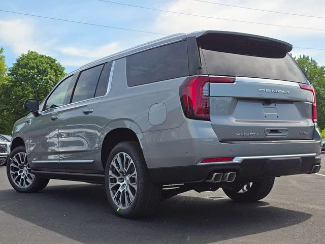 2026 Sterling Metallic GMC Yukon XL Denali 4X4 SUV