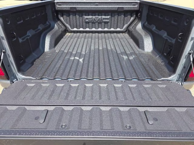 2026 Sterling Metallic GMC Canyon AT4 4X4 Truck