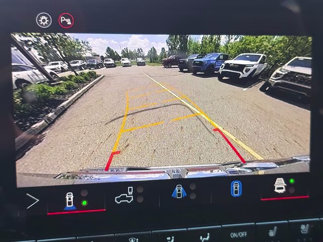 2026 Sterling Metallic GMC Canyon AT4 4X4 Truck