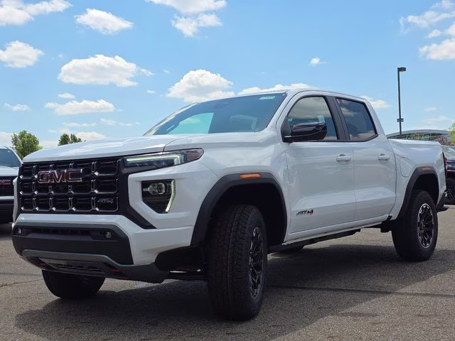 2026 Summit White GMC Canyon AT4 4X4 Truck