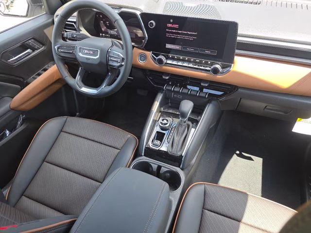 2026 Summit White GMC Canyon AT4 4X4 Truck