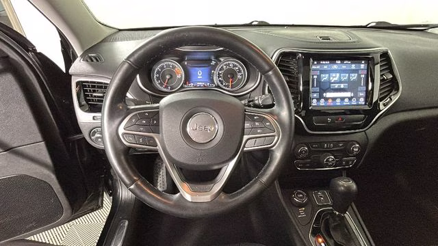 2020 Diamond Black Crystal Pearlcoat Jeep Cherokee Limited 4X4 SUV