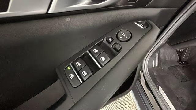 2022 Jet Black BMW X5 xDrive45e AWD SUV