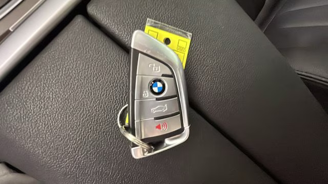 2022 Jet Black BMW X5 xDrive45e AWD SUV