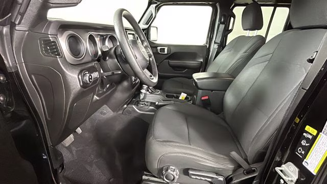 2022 Black Clearcoat Jeep Gladiator Sport 4X4 Truck