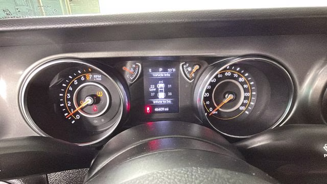 2022 Black Clearcoat Jeep Gladiator Sport 4X4 Truck