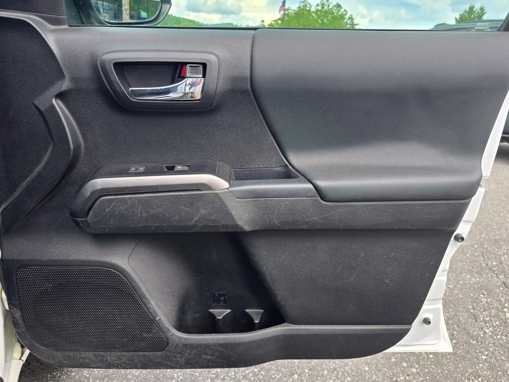 2021 Pearl Toyota Tacoma TRD Sport 4X4 Truck