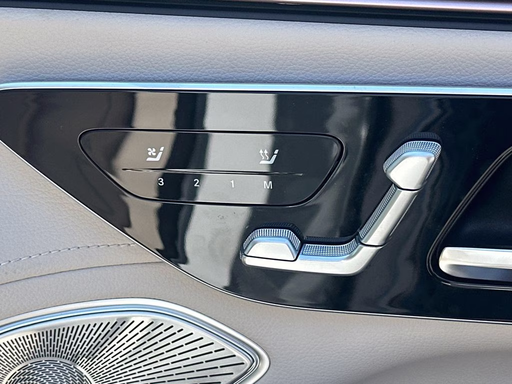 2026 Moonlight Mercedes-Benz EQS 400 AWD SUV