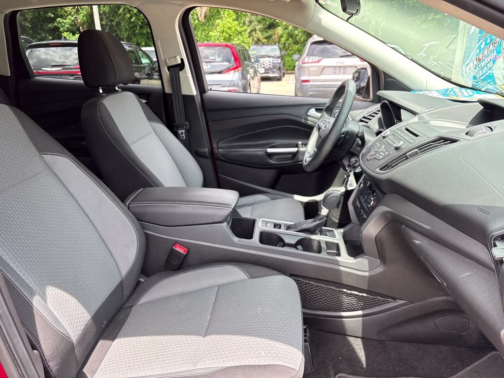 2017 Ruby Red Metallic Ford Escape SE FWD SUV