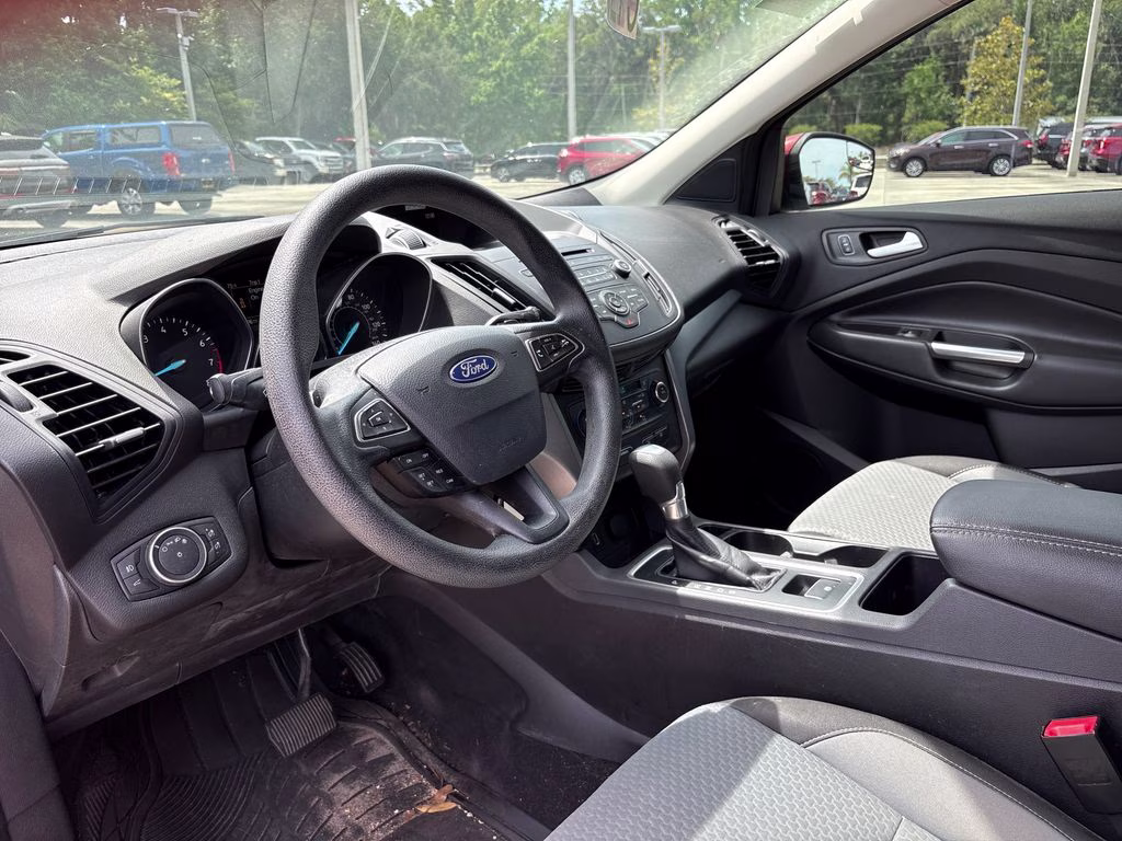 2017 Ruby Red Metallic Ford Escape SE FWD SUV