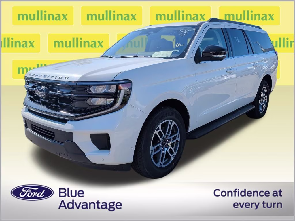 2025 Star White Metallic Tri-Coat Ford Expedition Max Active RWD SUV