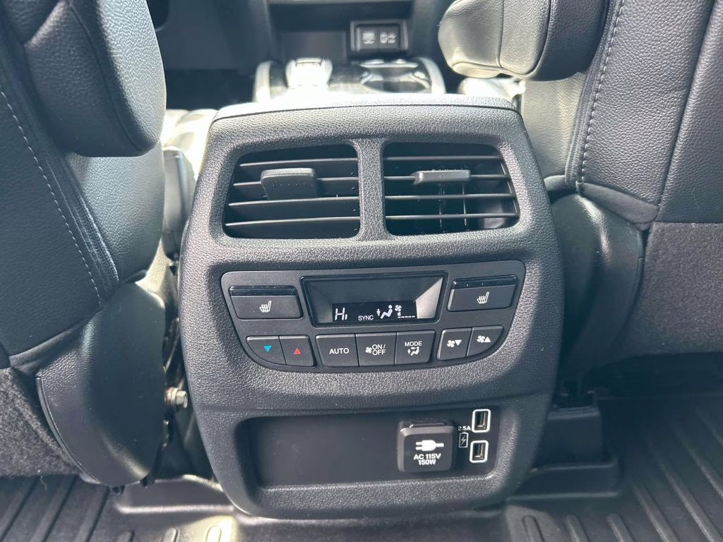 2020 Black Honda Passport Elite AWD SUV