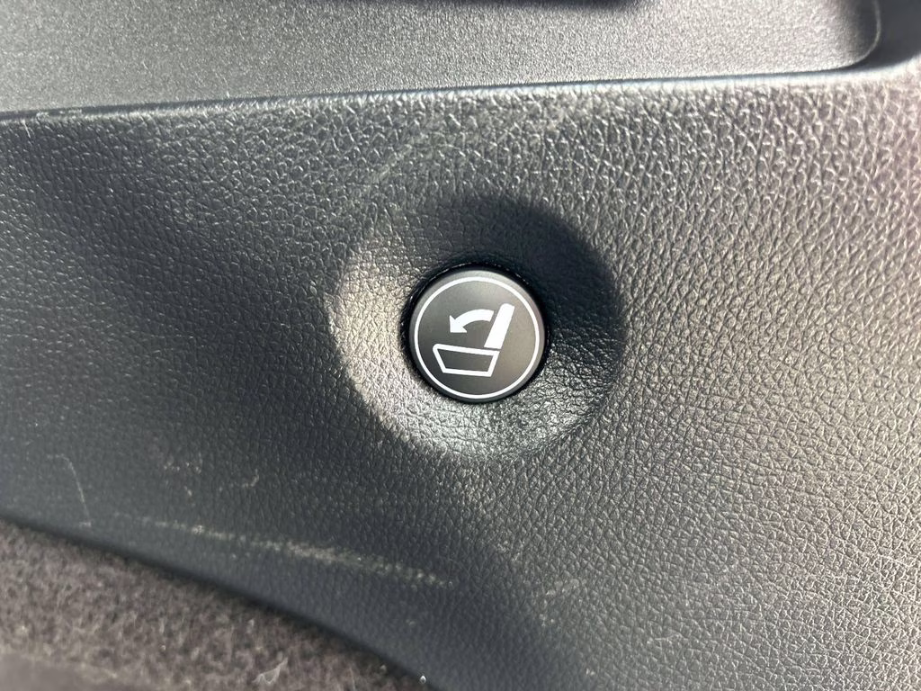 2020 Black Honda Passport Elite AWD SUV