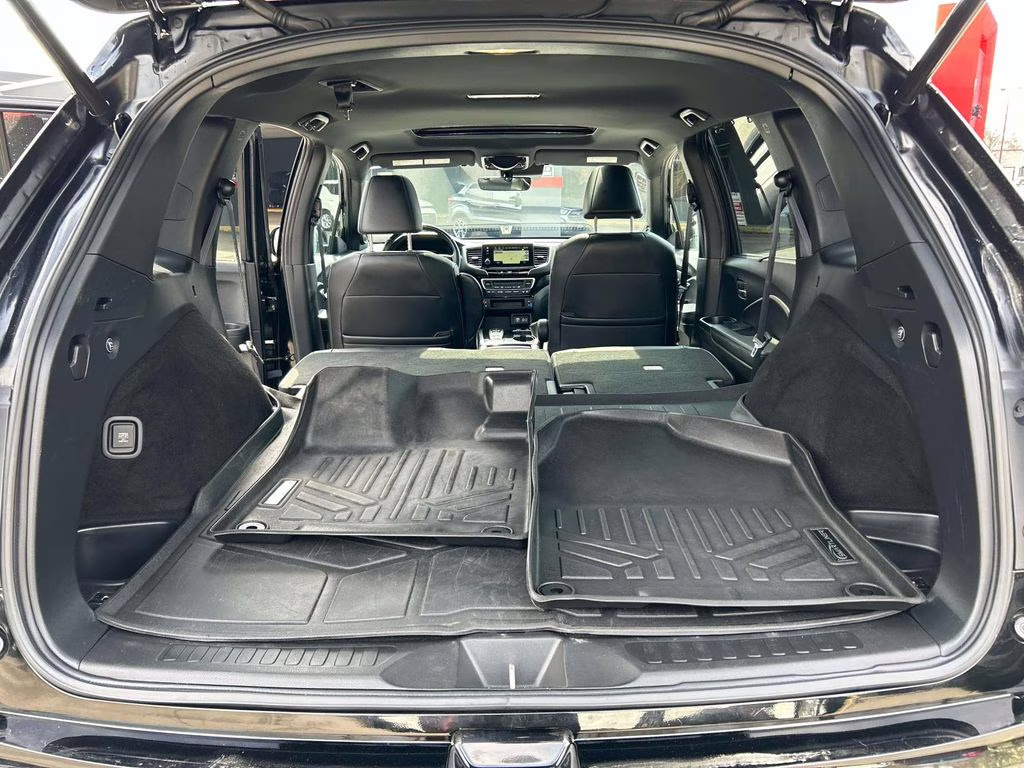 2020 Black Honda Passport Elite AWD SUV
