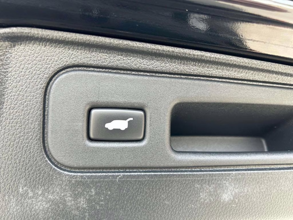 2020 Black Honda Passport Elite AWD SUV