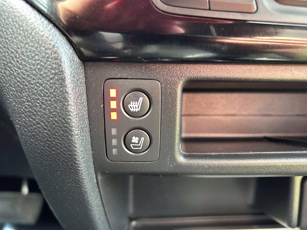 2020 Black Honda Passport Elite AWD SUV