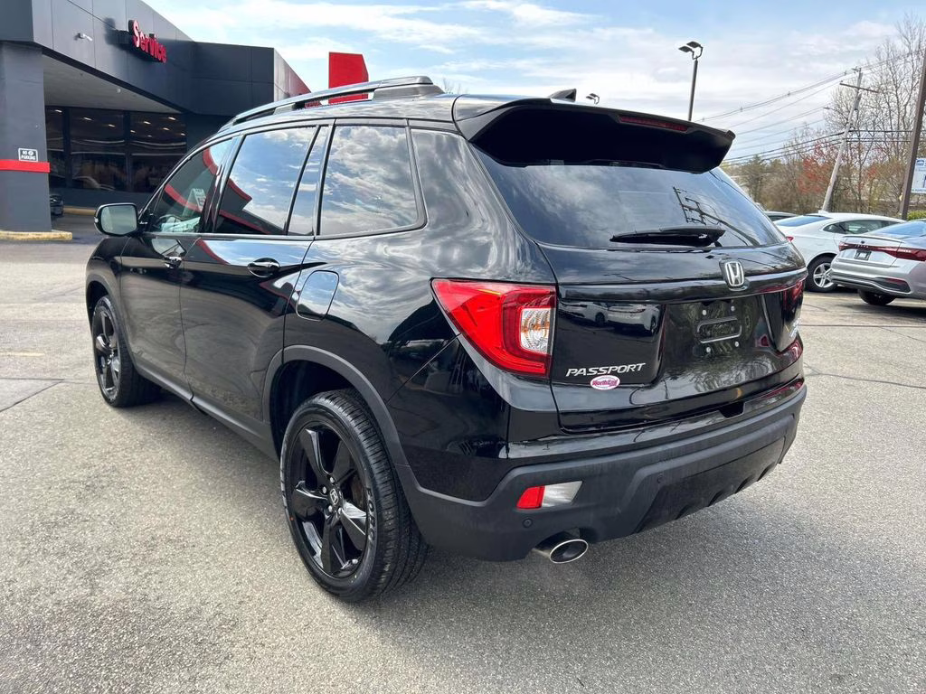 2020 Black Honda Passport Elite AWD SUV