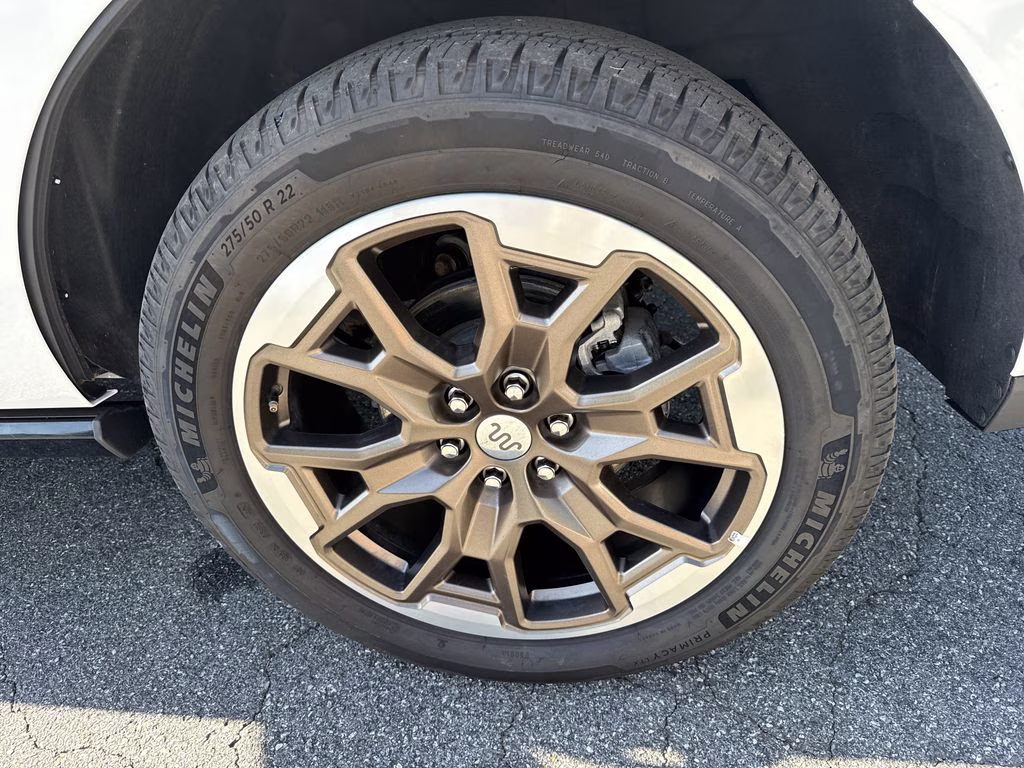 2025 Star White Metallic Tri-Coat Ford Expedition King Ranch 4X4 SUV